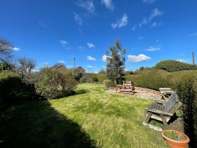 Woodpecker Cottage West Bretton Exterior foto